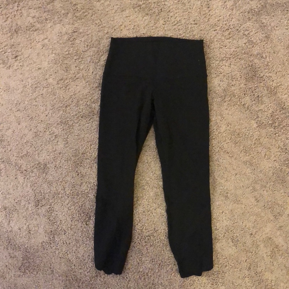 Black Lululemon ‘25 Leggings